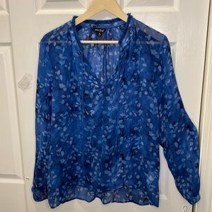 Woman’s sheer mesh lucky brand top size M